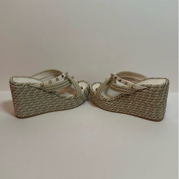 VALENTINO Rockstud Torchon Espadrille Wedge Sandal Ivory SZ 6 - Picture 4 of 8
